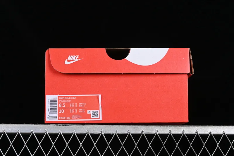 All Categories Nk SB Dunk Series Nk SB Dunk Low Low-top Sneakers Cost-Effective Edition Nk Dunk Low Black and White Blue Panda SB Smashed Backboard Fashion Casual Sneakers FD9064-110
